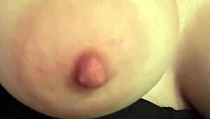 Super Horny Big Tits Italian MILF Artemisia Love Flashes Juicy Nipples Close-Up