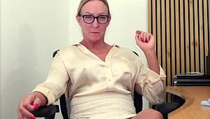 Student, my wet shaved pussy needs your cock in this office now?