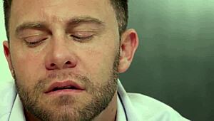 hey keep stepmom happy with your tongue on pussy