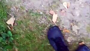 wanna see me balancing barefoot outdoors in sheer pantyhose teasing my german nylon toes and feet