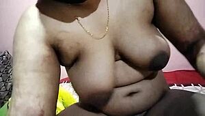 Sultry Indian Aunty's Secret Sex with Neighbor Uncle