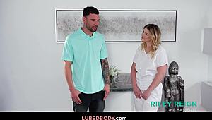 Riley Reign's athlete retreat with Alex Legend