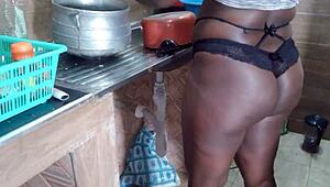 Chocolate Housewife's Pussy Exposed at Home!