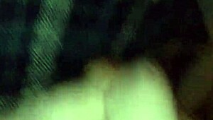 Girlfriend blindfolded sucks old friend without knowing filmed 😏