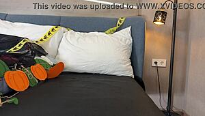 All natural big tits college girl tries halloween costumes... turns into hot porn haul 🎃🔥