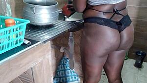 Chocolate Housewife's Pussy Exposed at Home!