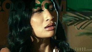 Boss Isiah Maxwell Dominates Avery Black in Taboo Home Power Play