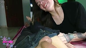 Curvy tattooed Brazilian fetish babe wets fat ass for alternative play