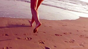 marry queen teases her big natural tits nude like the dream babe she is