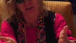 Three Swallows Tarot Milf Lick