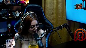 Mari Ávila's sexy body got Ruan so horny the podcast exploded 🔥💦