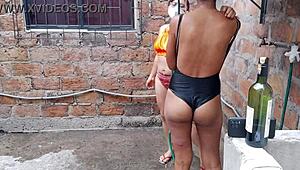 the sexy latina ebony brunettes flash grope tits vaginas in sensual country house bath assplay