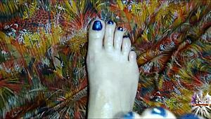 Oiling my feet to jerk you perfectly