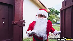 Bangbros Kylie Quinn Fucked Santa Costume Boyfriend