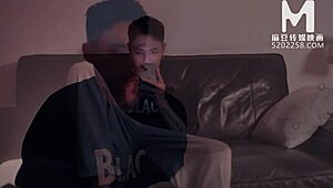 whoa, this asian office lady is cheating hard at work 😏 bent over doggystyle action!