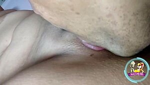 😍 mi hermana la vaquera cabalga esa verga negra! su coño apretado rebota mojado 🔥👅