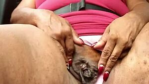 fat ebony granny wife fingers pussy masturbates outdoors public car waterfront