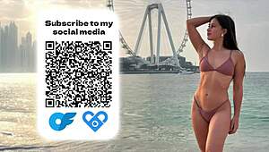 She unleashes messy solo squirts soaking the bed in total squirting frenzy