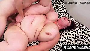 mature bbw lady lynn i made him suck my juicy tits b4 fuckin me hard