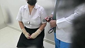 Doctor's Intensive Hands-On Patient Session