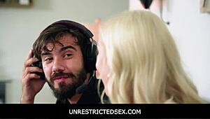 freeuse teen stepsis kay lovely moans as boyfriend fucks her kitchen pussy raw!!!