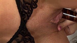 Anna Lovato and Natasha Marley Blonde Milfs Lick Pussy