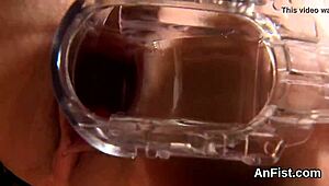 Lesbian Models Spread Asses for Spicy Fisting