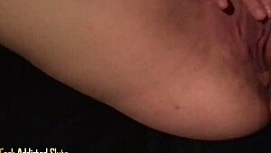omg check these big pussy lips stretch wide on cam... shaved teen slut fingers deep 😍🔥
