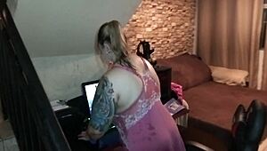 hey bbw milf, your fat squirting tits paid the plumber with xerecard anal fuck?