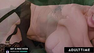 Hey dee williams does chanel camryn eat your wet pussy good?