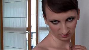 dagmara's suckin polish cock like a pro in this homemade blowjob