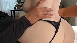 Yinyleon Colombian Fuck Doll In Fishnets Gapes Anal On Tantaly Sex Doll Machine