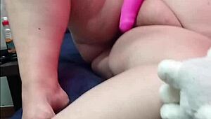 fat white bbw sucks huge vibrator masturbating her curvy naked body solo