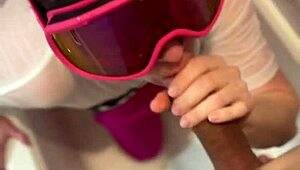 dickflash bathroom thrill part 2 face cum 💦🛁