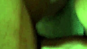Horny Chinese Yelp Tiff begs for bareback pounding and deep Asian gay creampie
