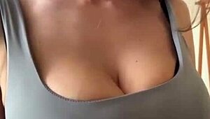 Wife Flashes Massive Nippled Natural Tits to Strangers in Public Outdoor Show
