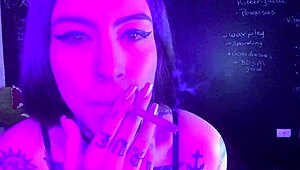 Lexi Smokes Cigarette While Toying Huge Pussy Lips