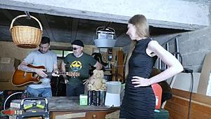 Alice maze takes anal dp and pissing in wild threesome