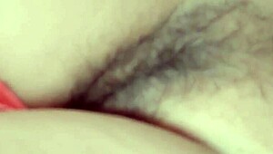 damn babe on the beach your big hairy pussy looks so relaxing to film up close