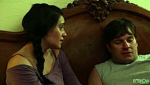 Hot wife Charley Chase shocks hubby with surprise wet pussy licking fetish