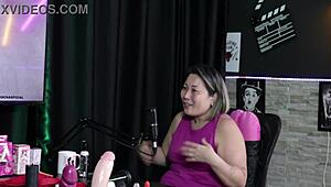 men craving clit pleasure first to make her orgasm wildly like a doll
