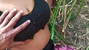 desi step aunty sneaks outdoor chudai in the fields