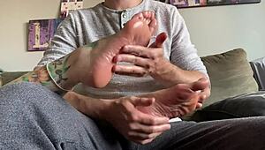 lucky dude oils up step aunt's wrinkled feet for taboo massage fantasy