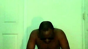 She sways on the balcony, alternating dances with anal catwalk struts.