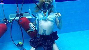 Scooba school with sexy Ashlee Rose underwater pool