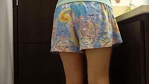 Hidden Camera Spies Sexy Venezuelan Nurse Milet Peeing Upskirt Outdoors