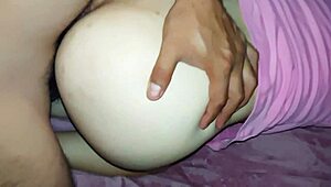 Ay papi, couldn't resist babysitting stepdaughter's tight ass at night 🔥🍑