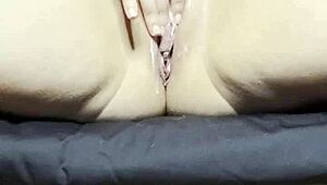 yo my muslim arab stepsis can't eat salami so she rubs her pussy with it 😈 halal milf gone wild in la