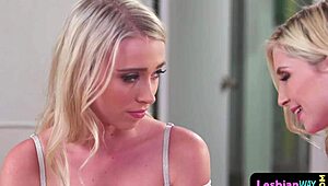 ever wonder how wet pussylicking makes these sapphic babes?