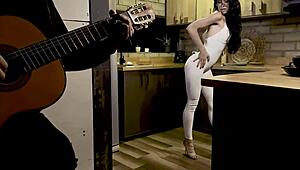bigboobs colombian alicia surprises mike with sloppy cock ride!